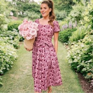 Gal Meets Glam Pink Floral Dress 2